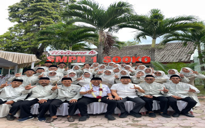 Kepala Dinas Pendidikan Kabupaten Ponorogo Resmikan Masjid Baitul  Fikri di SMPN 1 Sooko